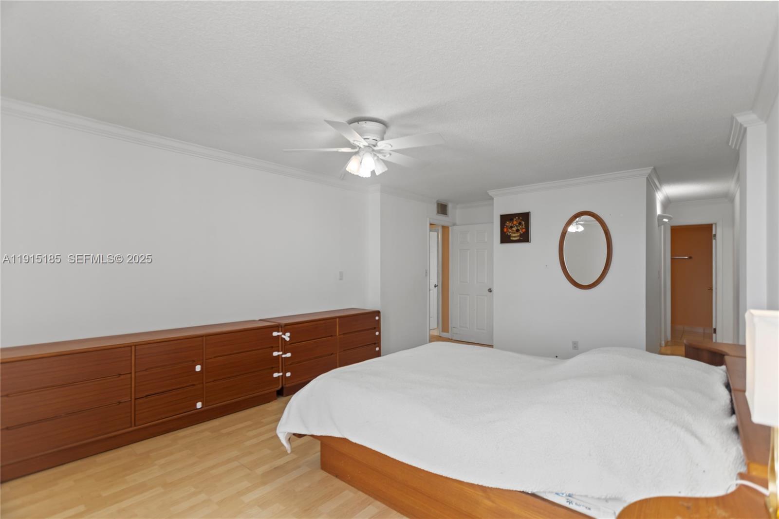 1600 S Ocean Drive # 11H