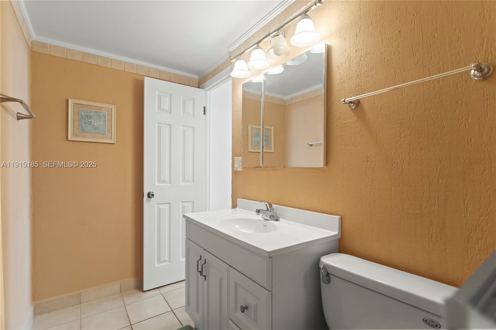1600 S Ocean Drive # 11H