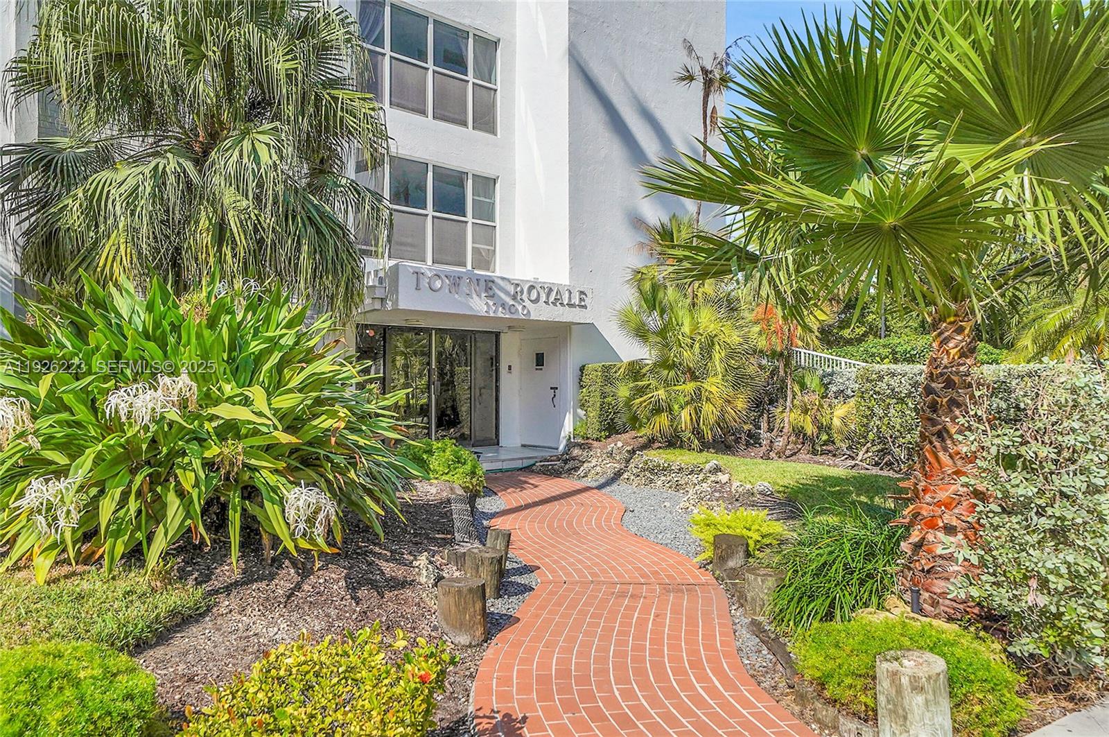 17800 Atlantic Blvd # 409