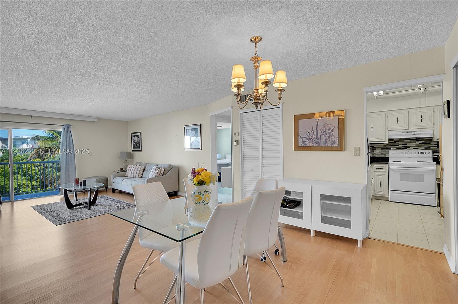 17800 Atlantic Blvd # 409