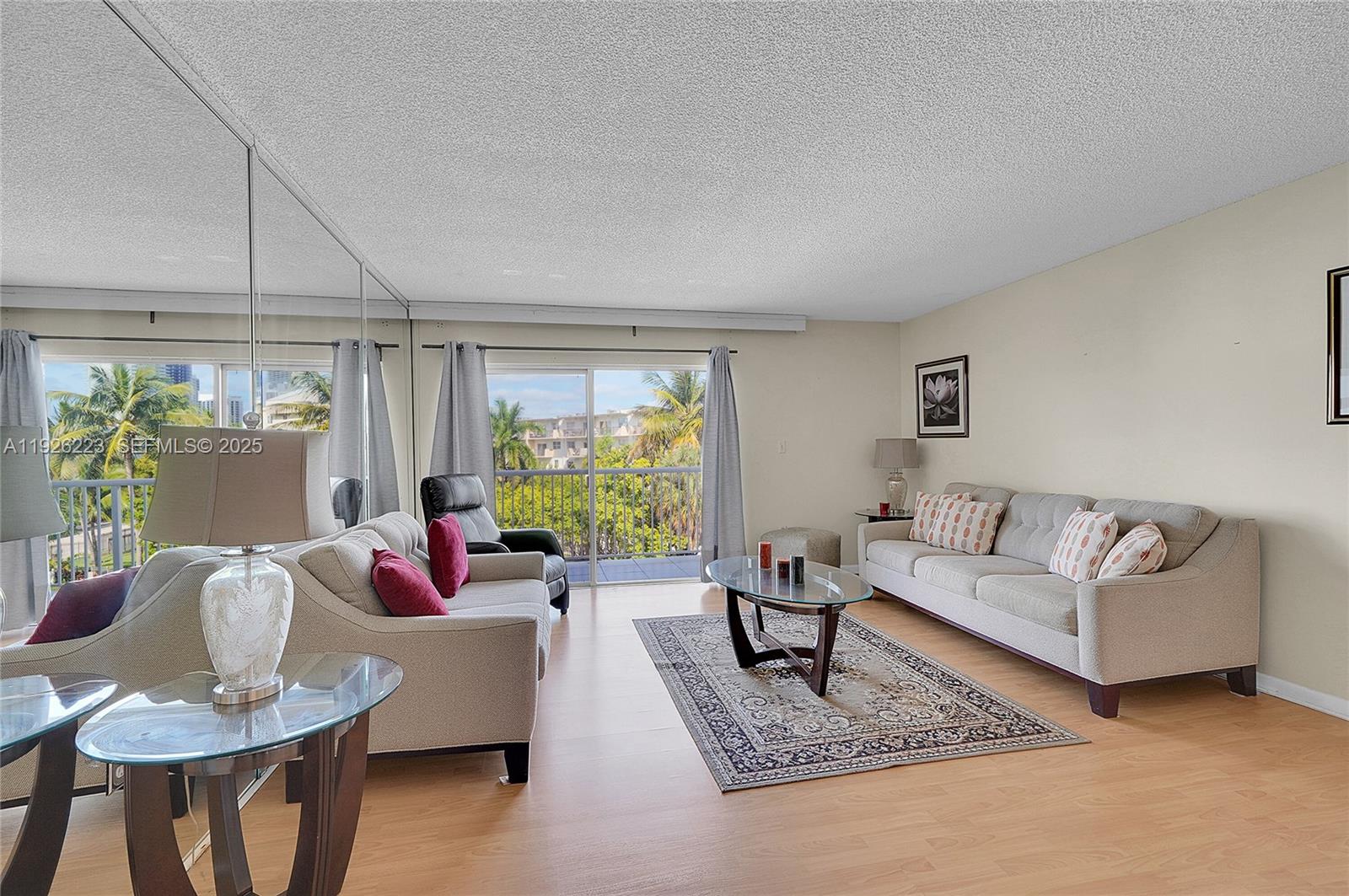17800 Atlantic Blvd # 409
