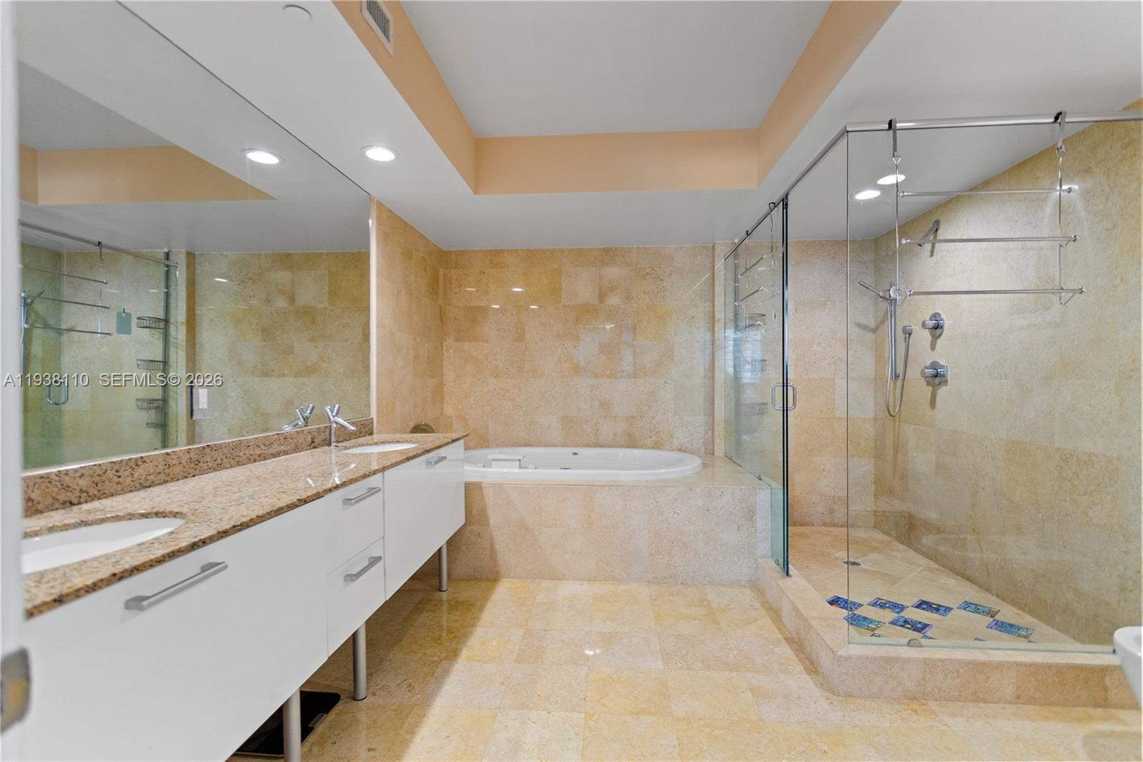 17201 Collins Ave # 3502