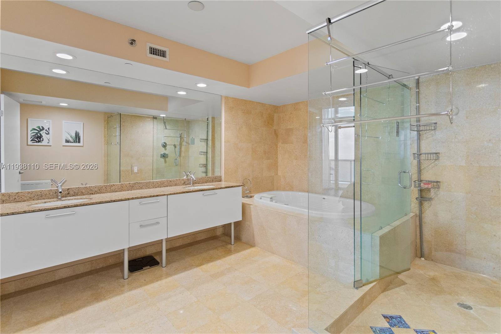 17201 Collins Ave # 3502