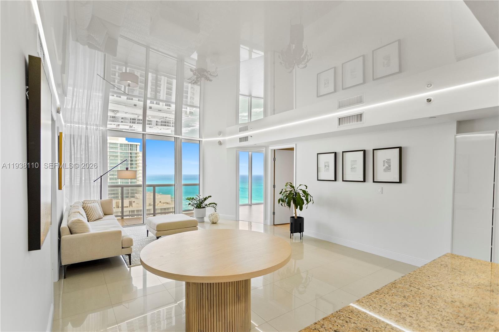 17201 Collins Ave # 3502