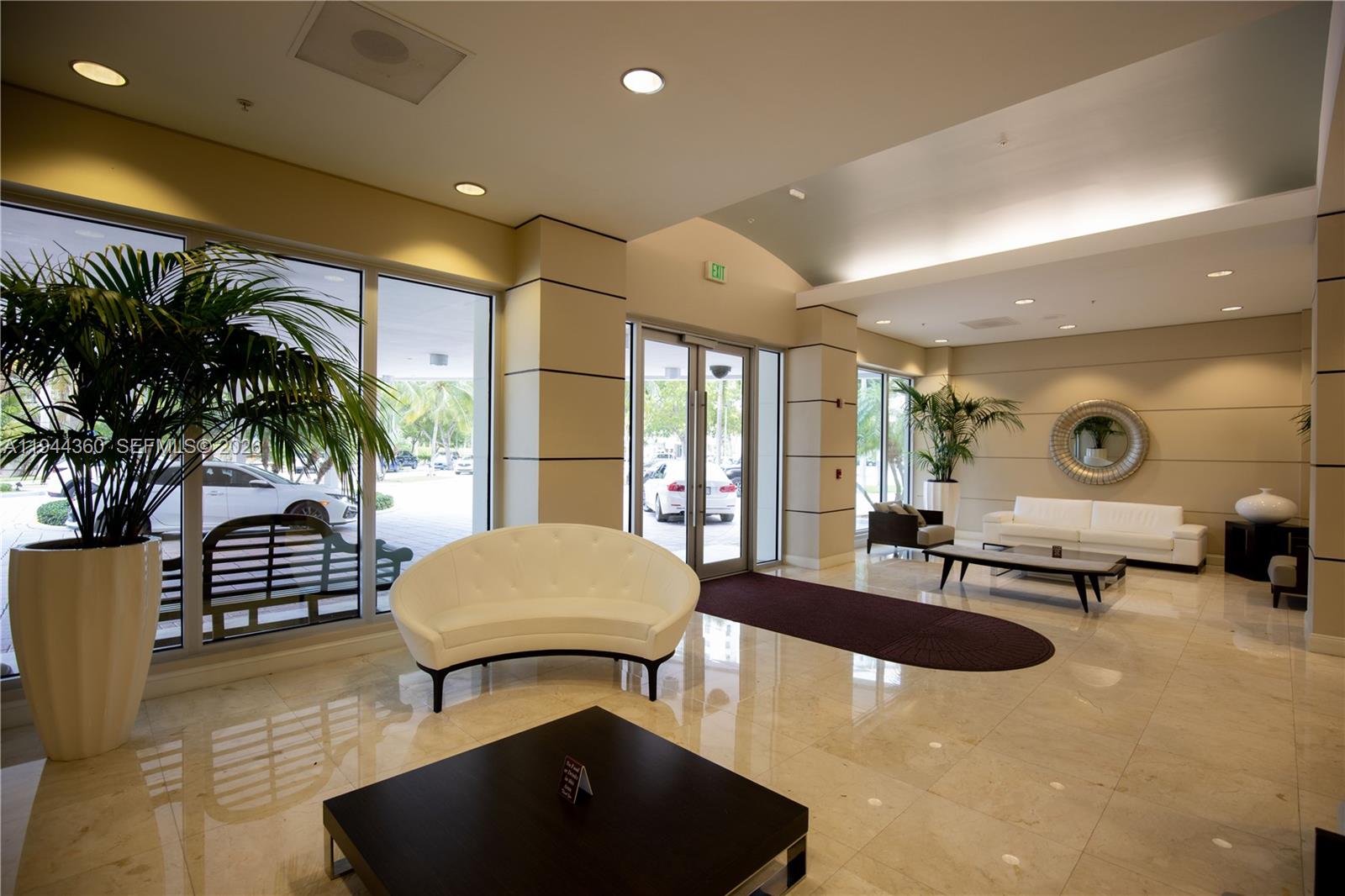 19380 Collins Ave # 726