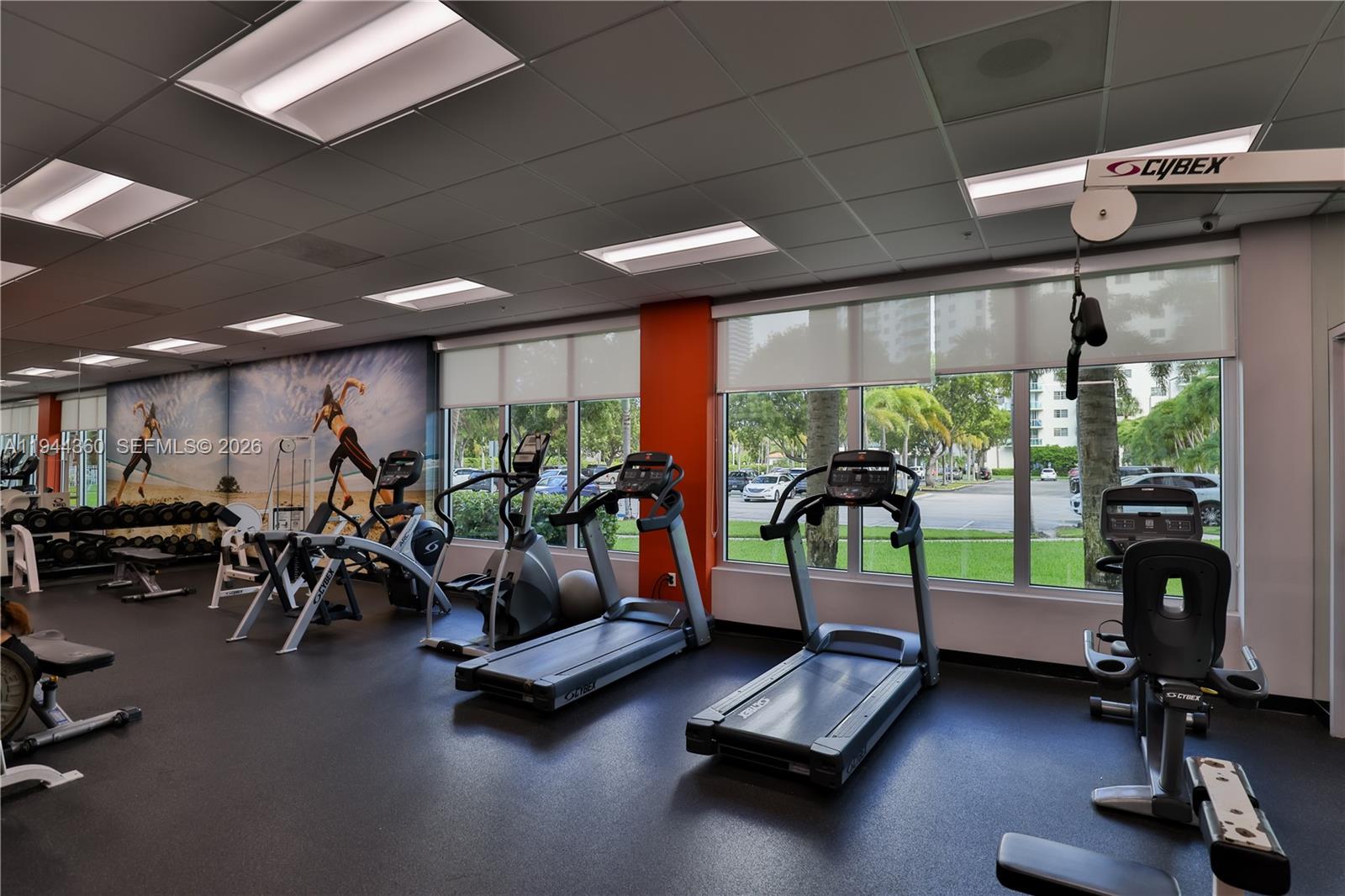 19380 Collins Ave # 726