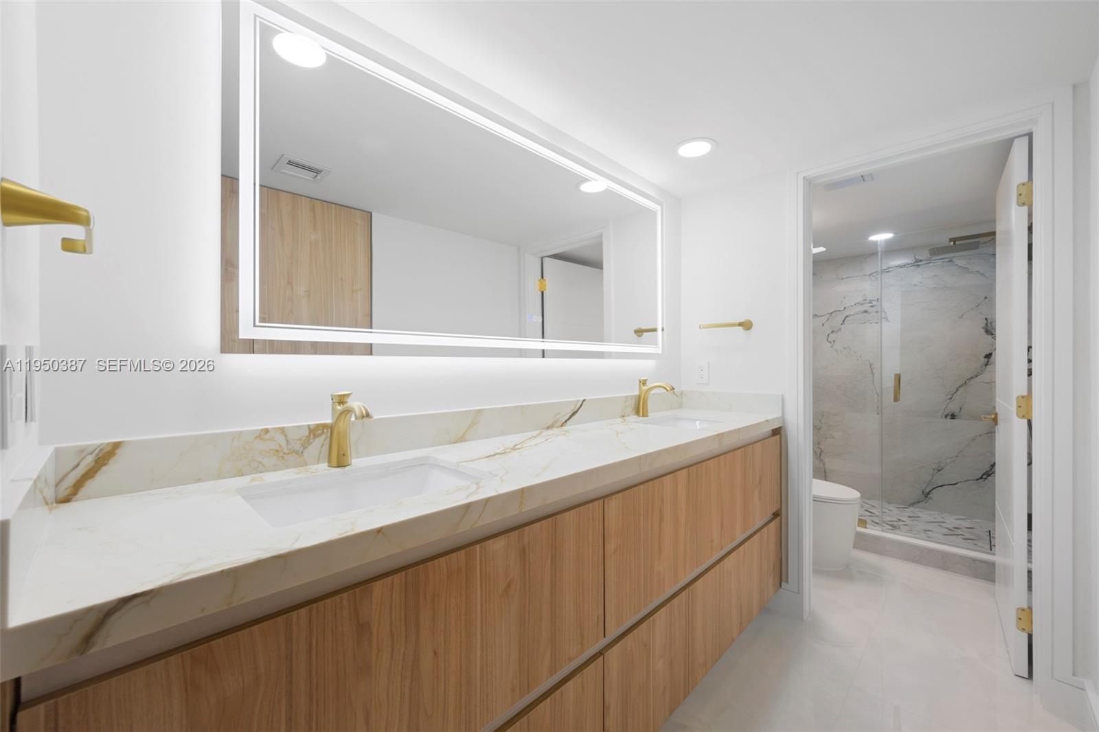 3410 Galt Ocean Dr Unit: PH2N