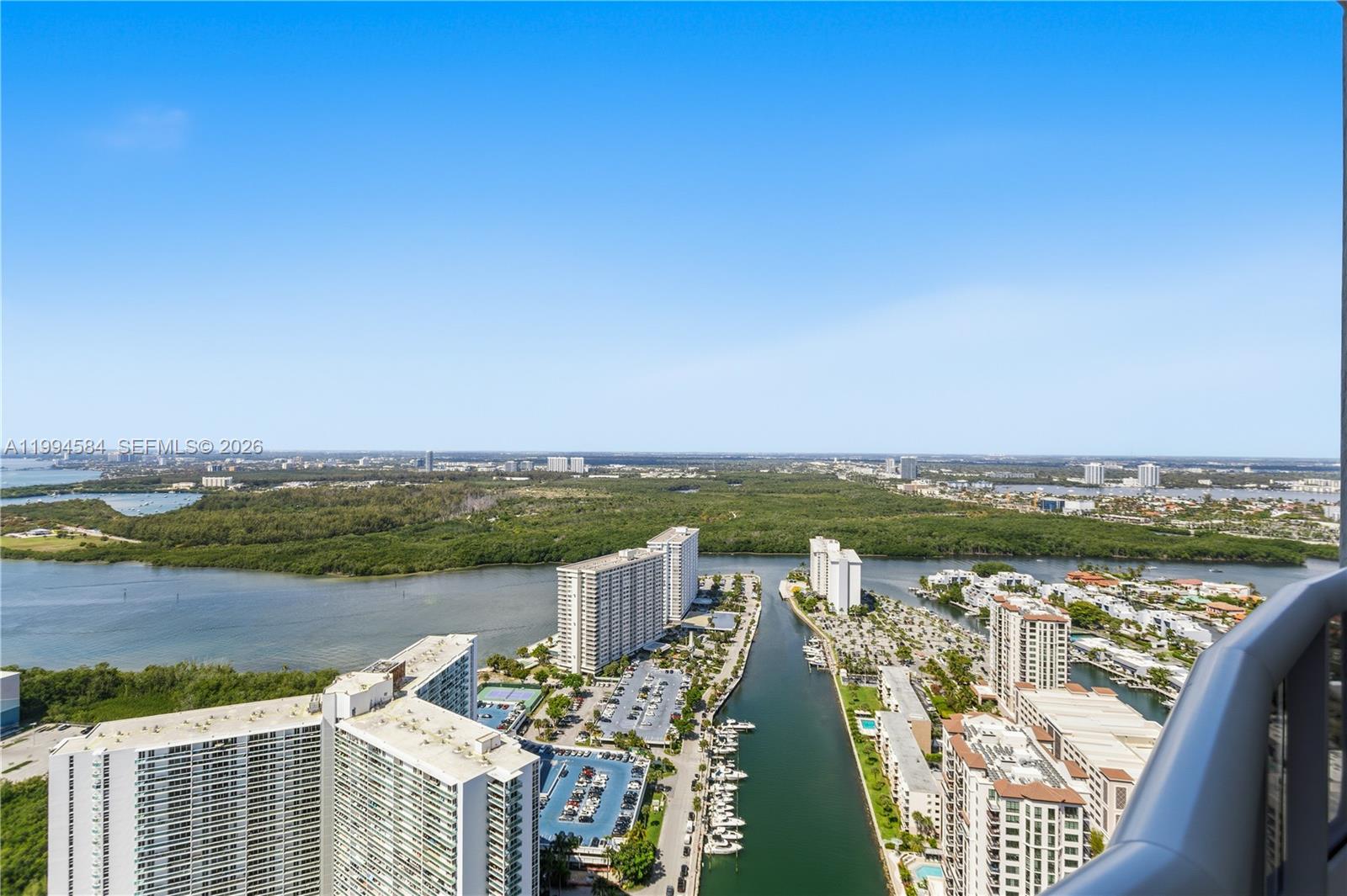 15811 Collins Ave # 4004