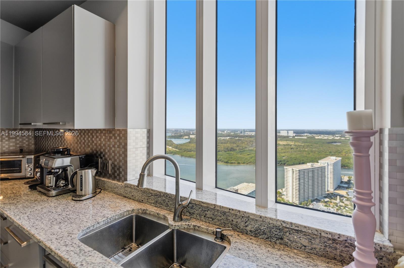 15811 Collins Ave # 4004
