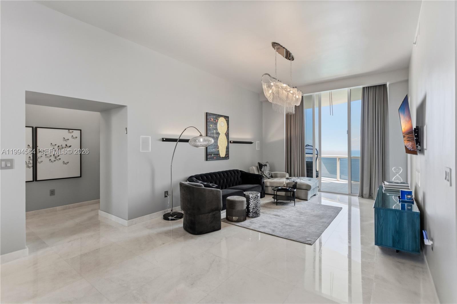 15811 Collins Ave # 4004