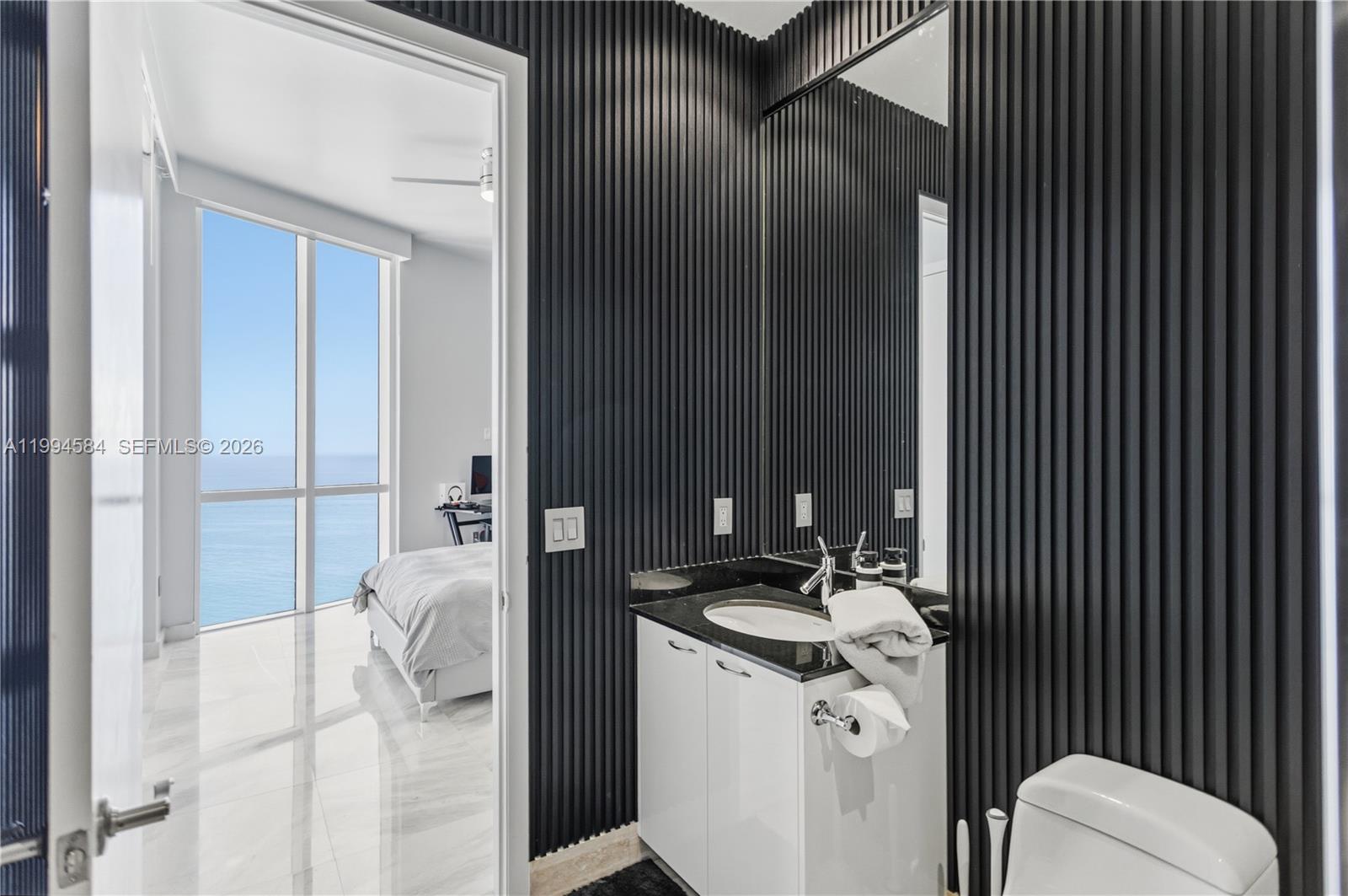 15811 Collins Ave # 4004