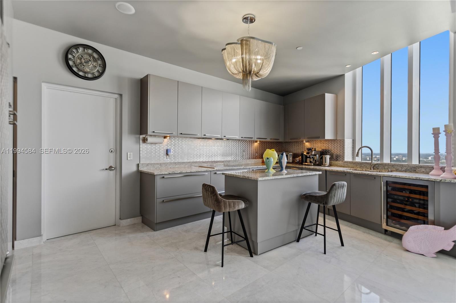 15811 Collins Ave # 4004