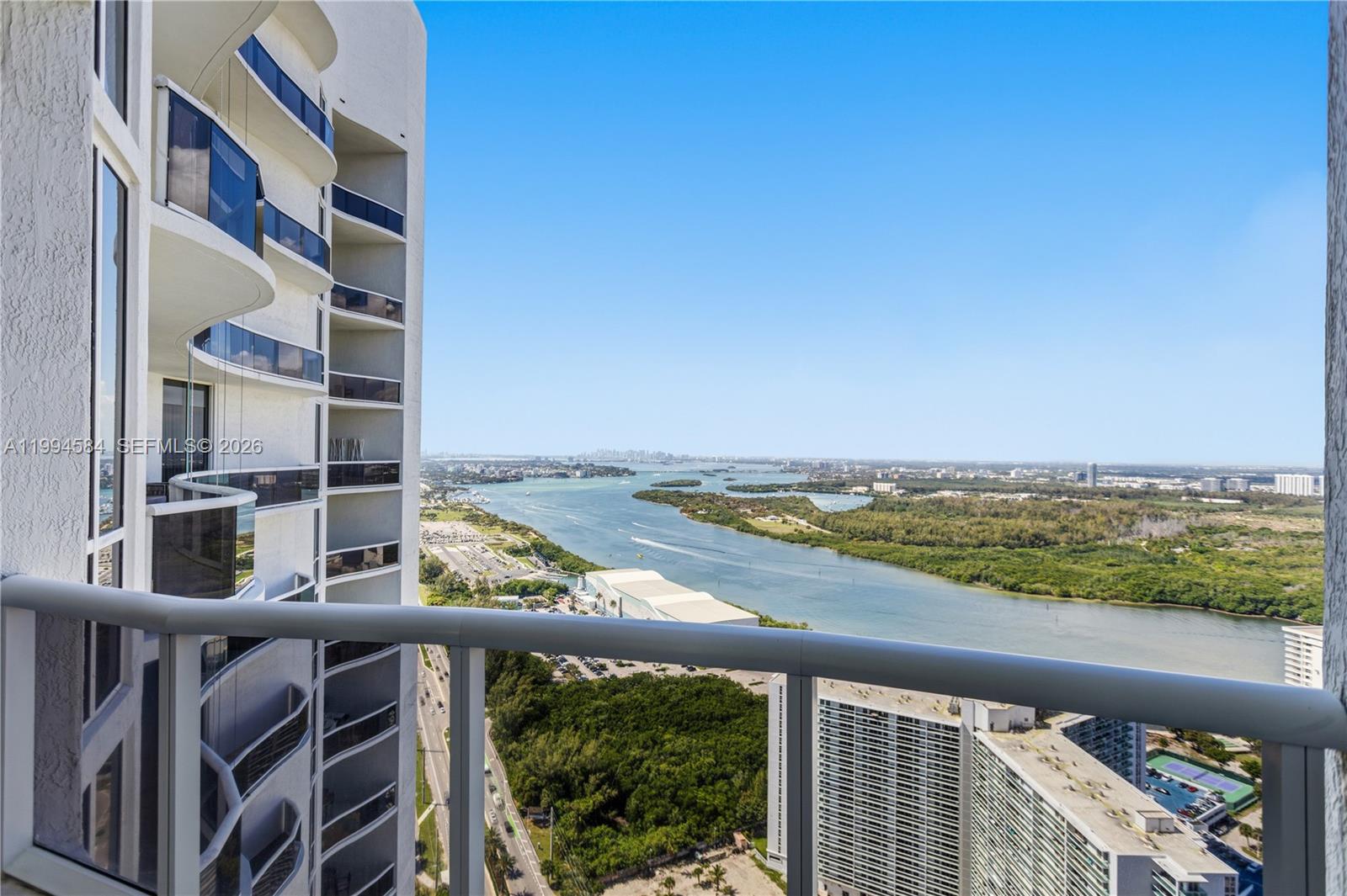15811 Collins Ave # 4004
