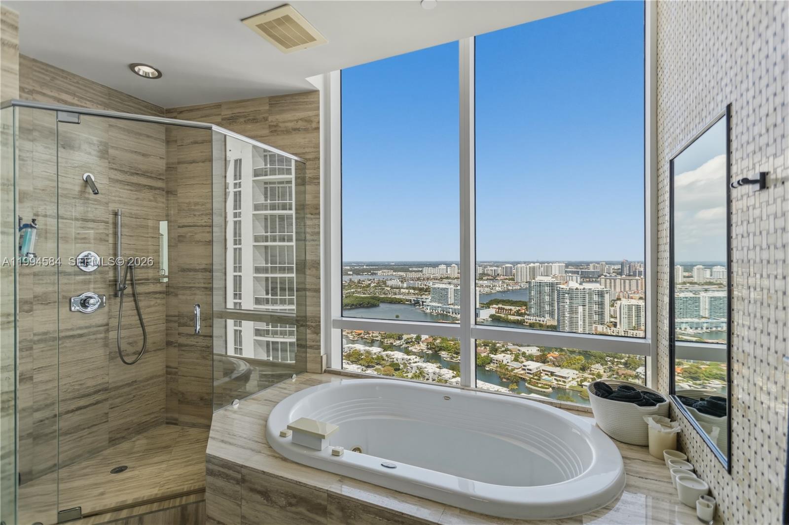 15811 Collins Ave # 4004