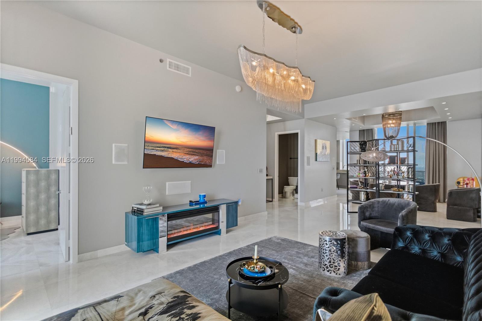 15811 Collins Ave # 4004