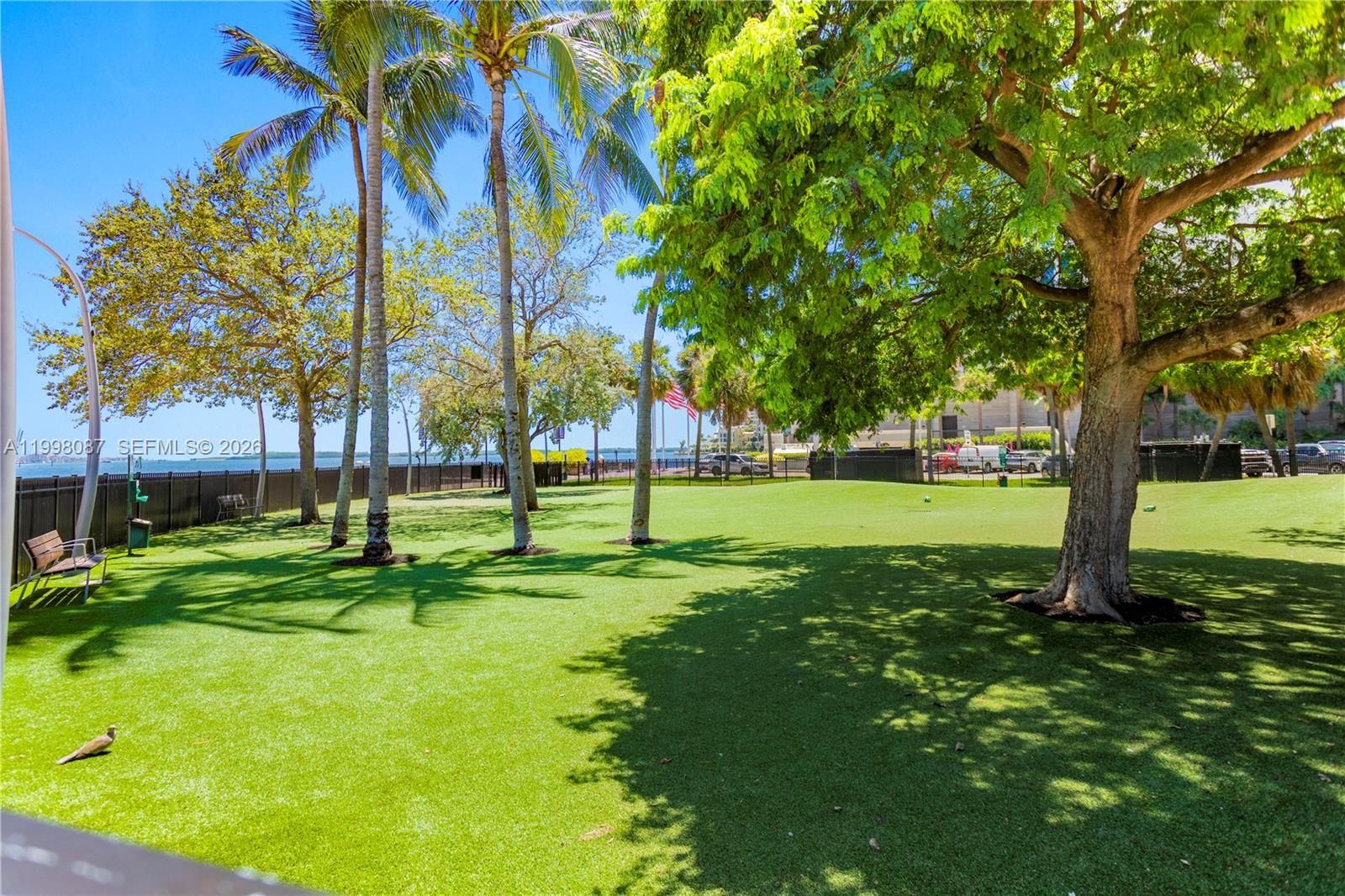 300 S Biscayne Blvd # 2414 Unit: T-2414