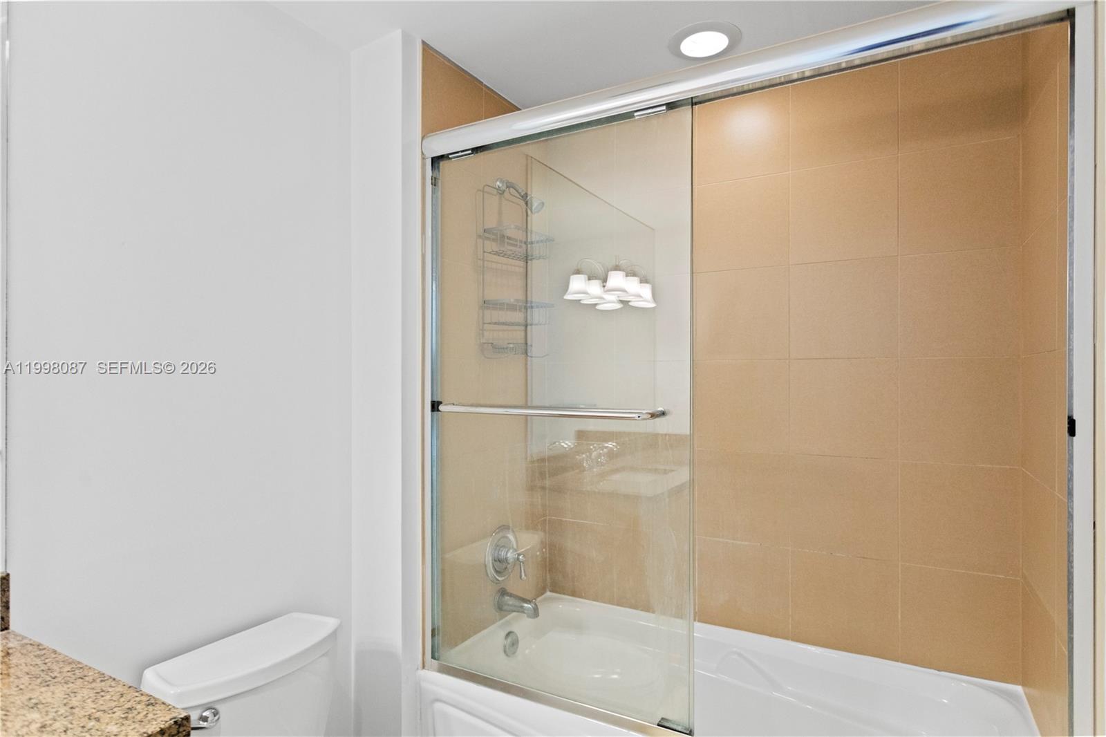 300 S Biscayne Blvd # 2414 Unit: T-2414