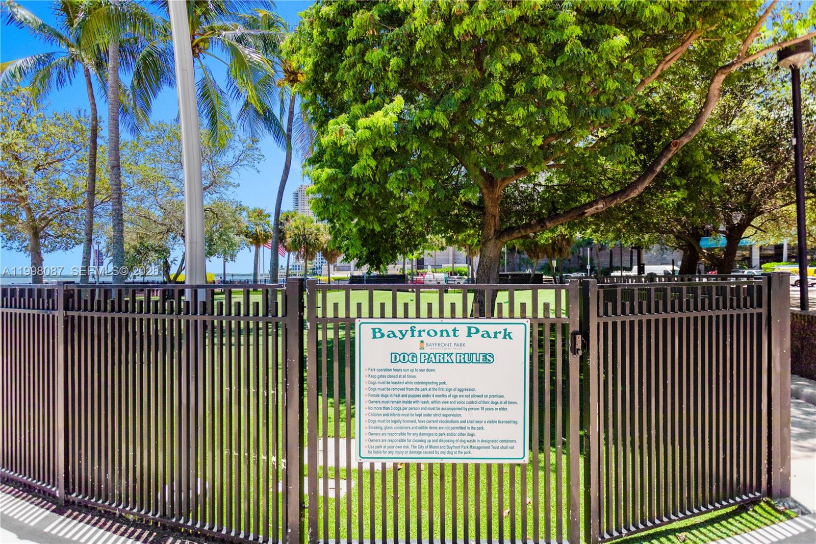 300 S Biscayne Blvd # 2414 Unit: T-2414