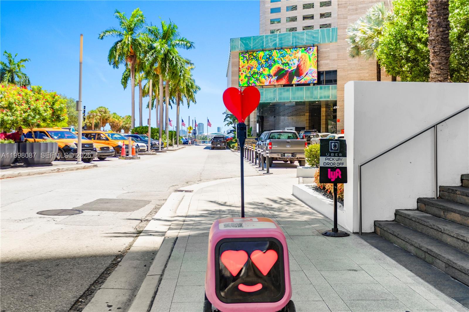 300 S Biscayne Blvd # 2414 Unit: T-2414