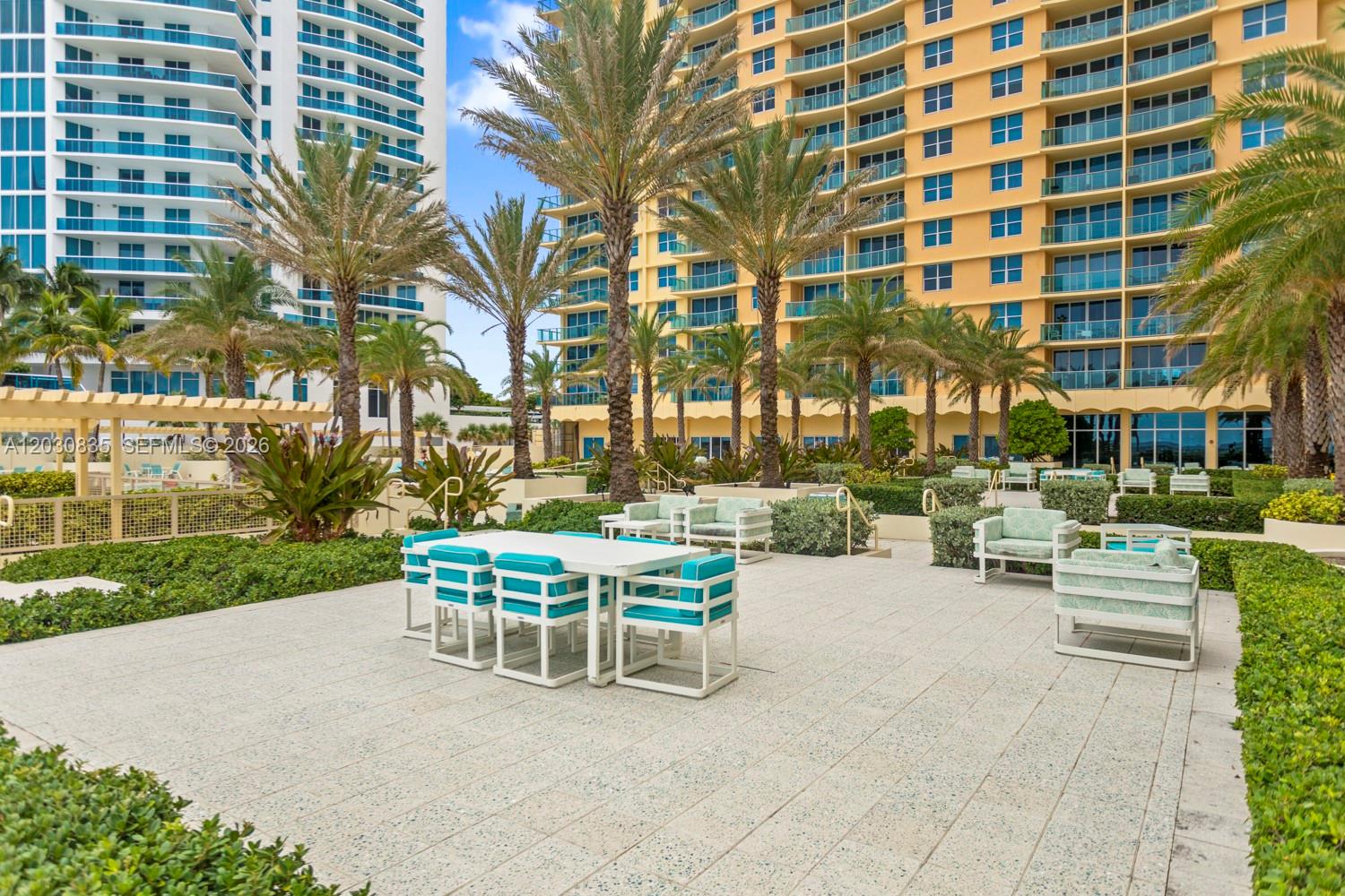 2501 S Ocean Dr # 320