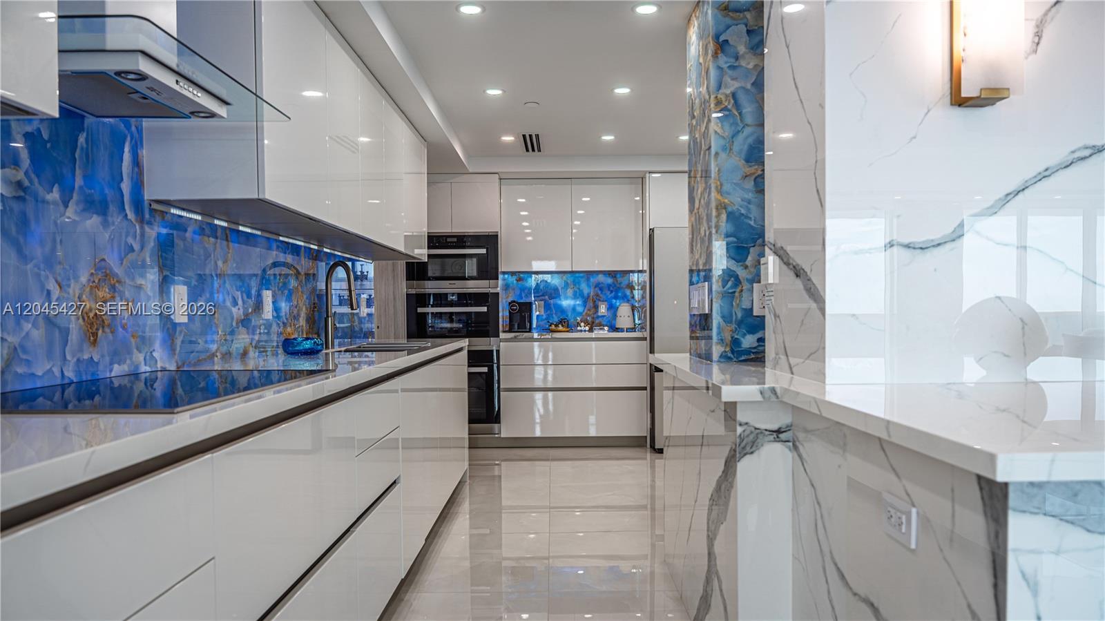 1800 S Ocean Dr # 3601