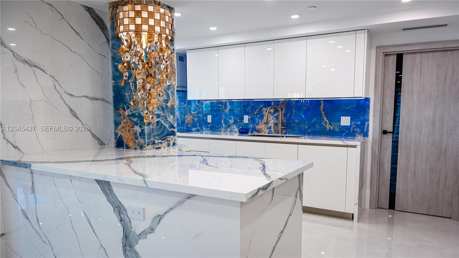1800 S Ocean Dr # 3601