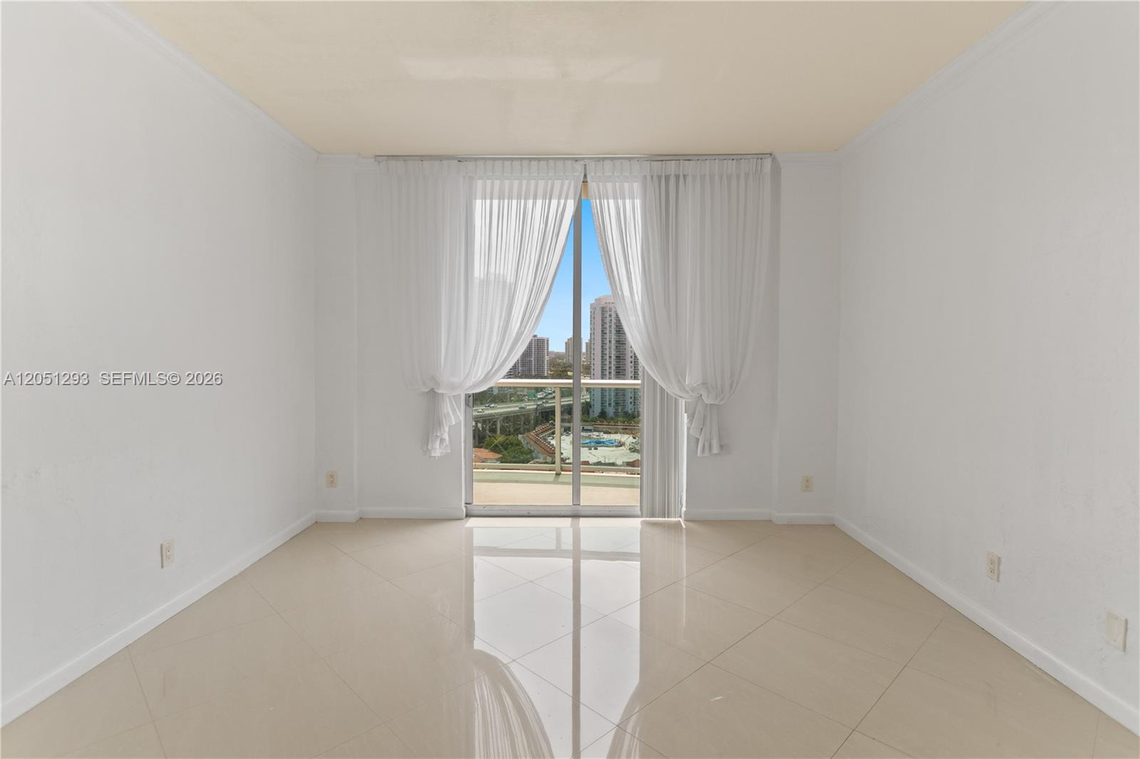 19390 Collins Ave # 17 Unit: PH-17