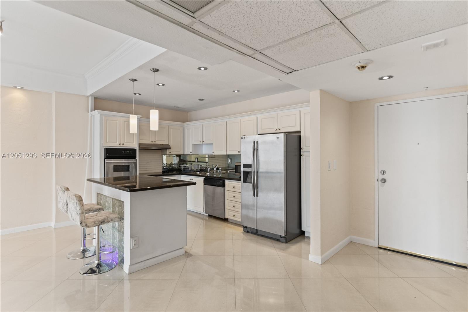 19390 Collins Ave # 17 Unit: PH-17