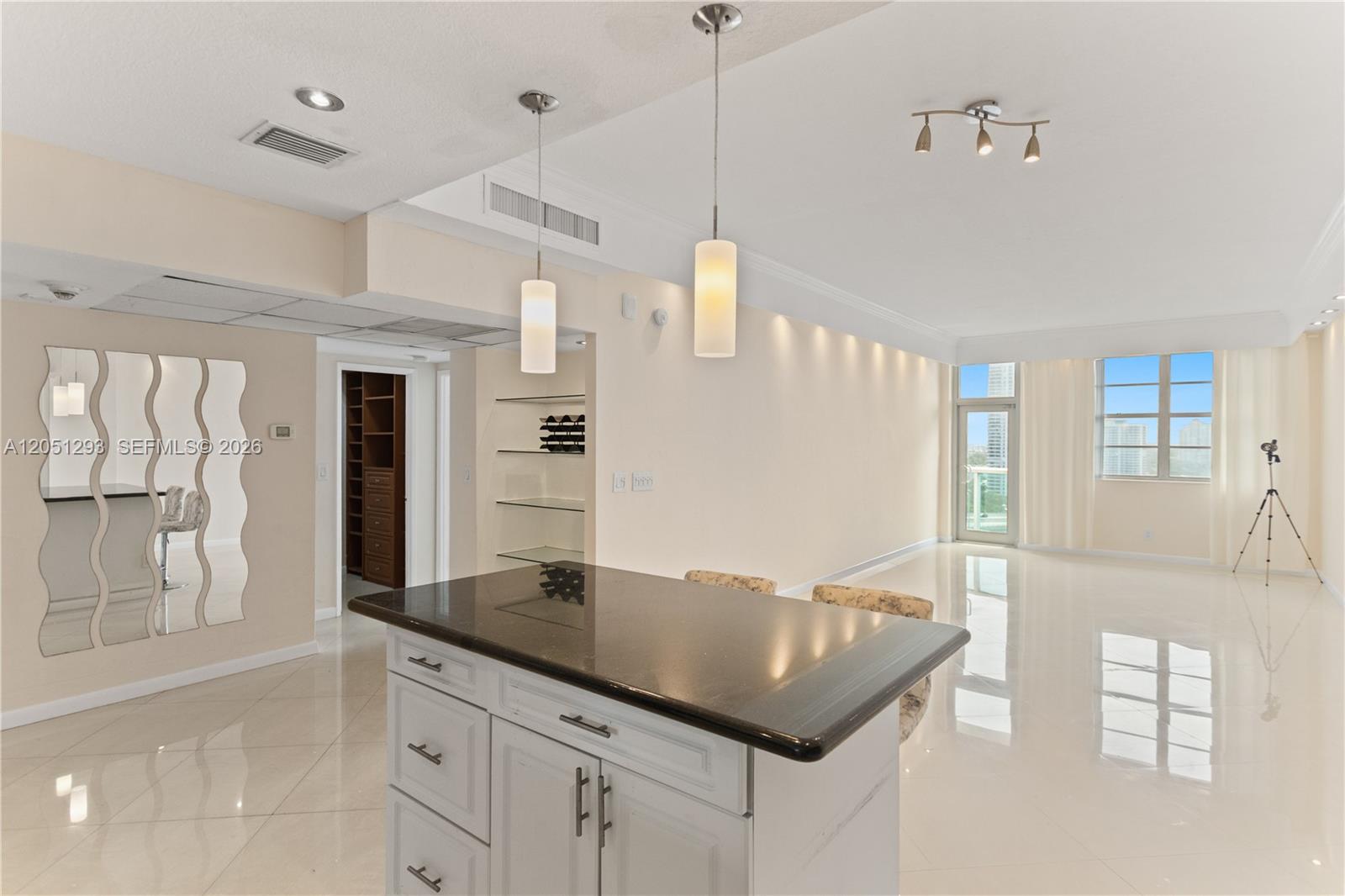 19390 Collins Ave # 17 Unit: PH-17