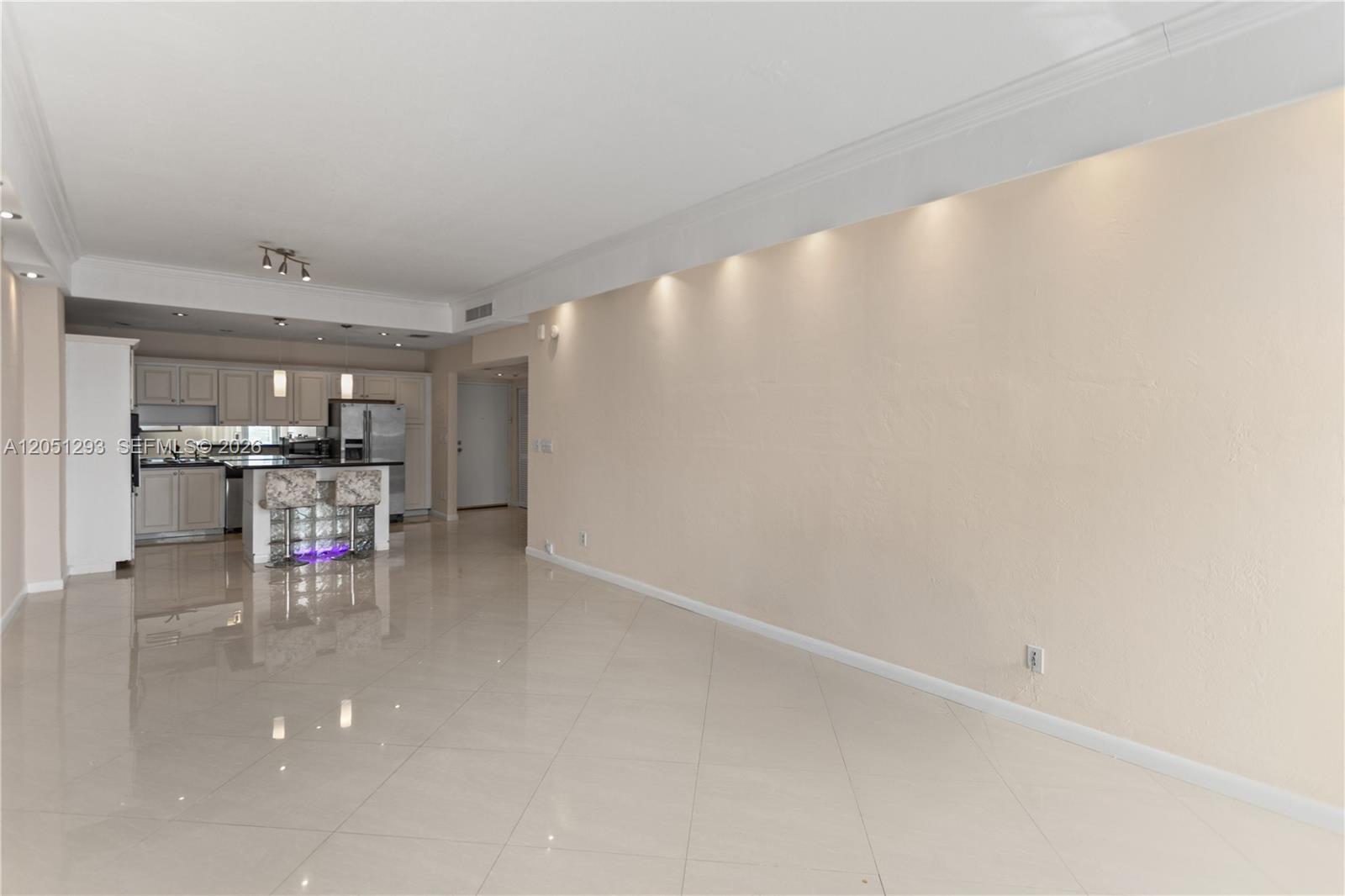 19390 Collins Ave # 17 Unit: PH-17