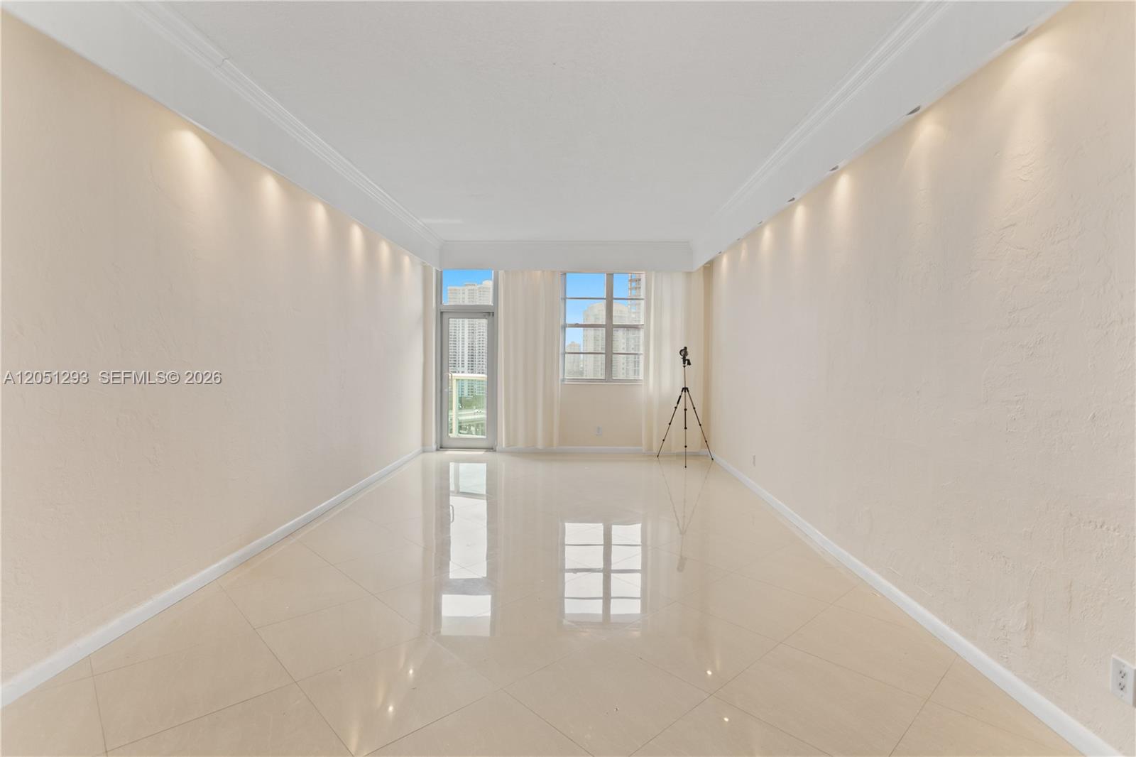 19390 Collins Ave # 17 Unit: PH-17