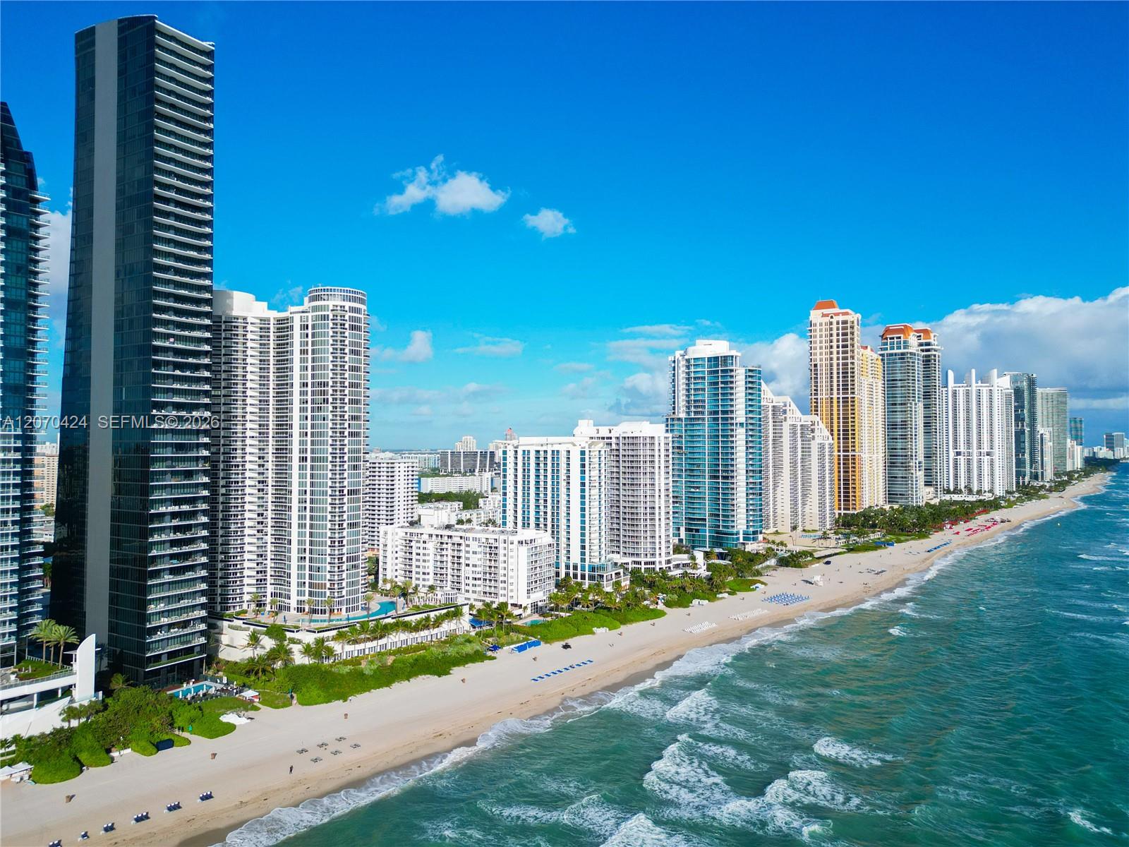 17201 Collins Ave # 3502