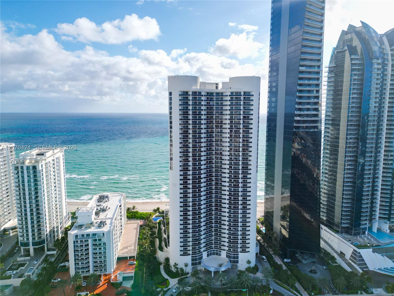 17201 Collins Ave # 3502