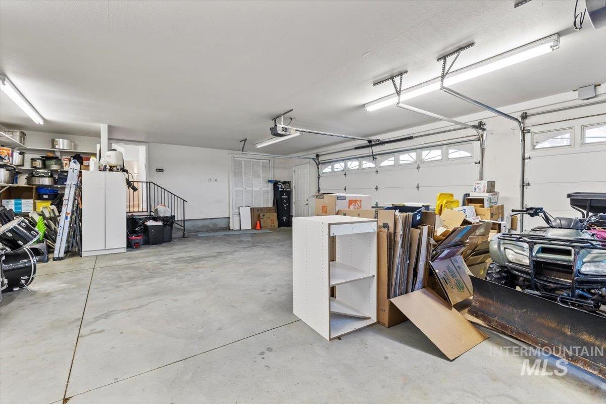 7 Spring Creek Rd