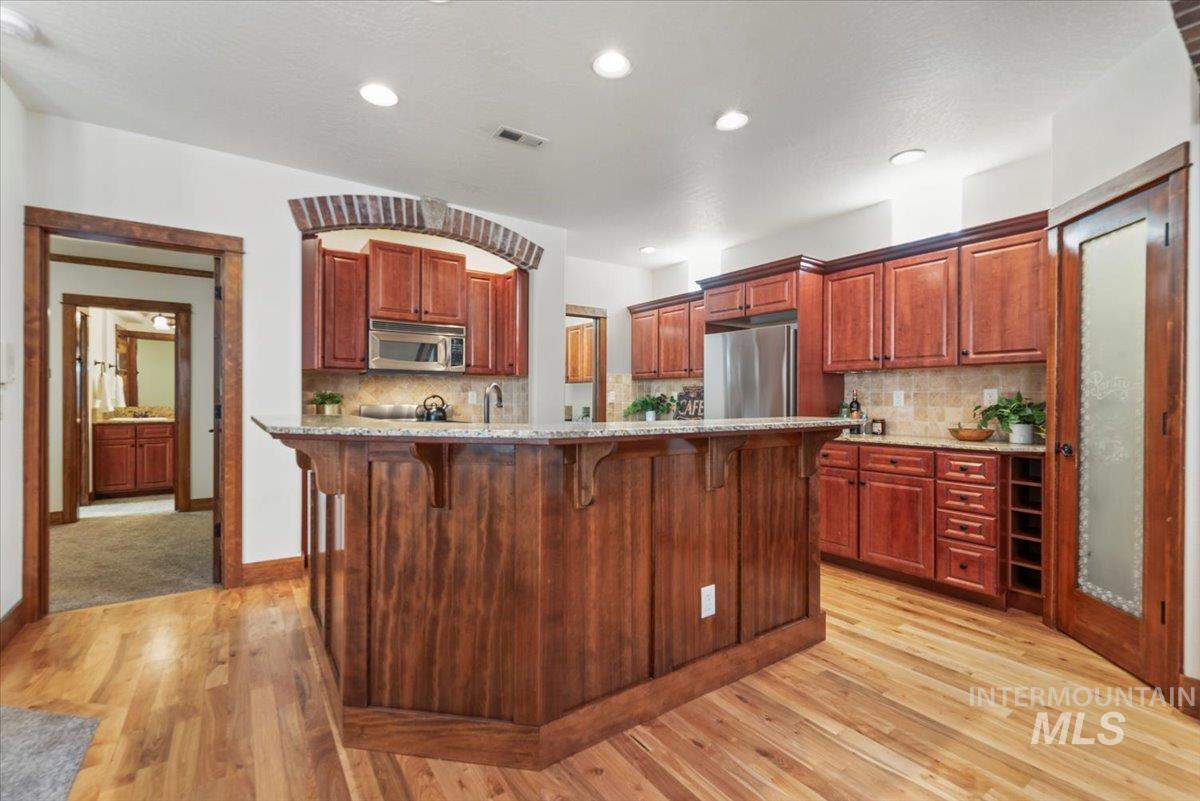 164 S 2nd St.