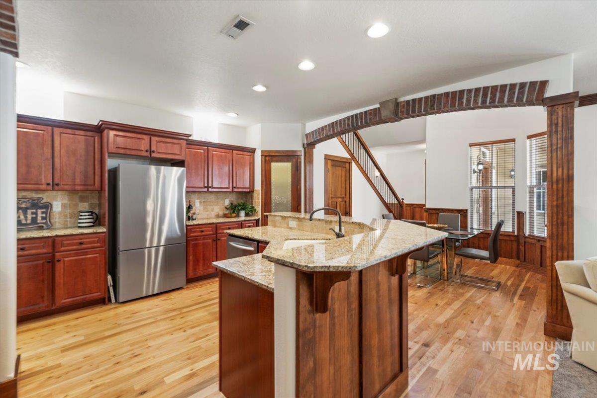 164 S 2nd St.