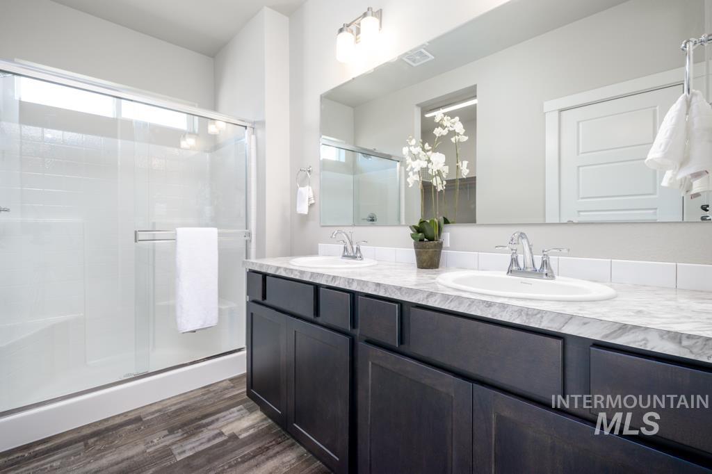 3355 W Remembrance Dr.