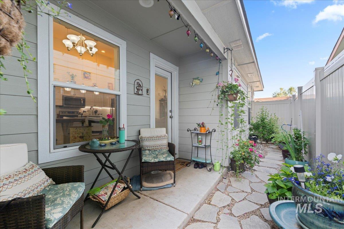142 Dovetail Dr