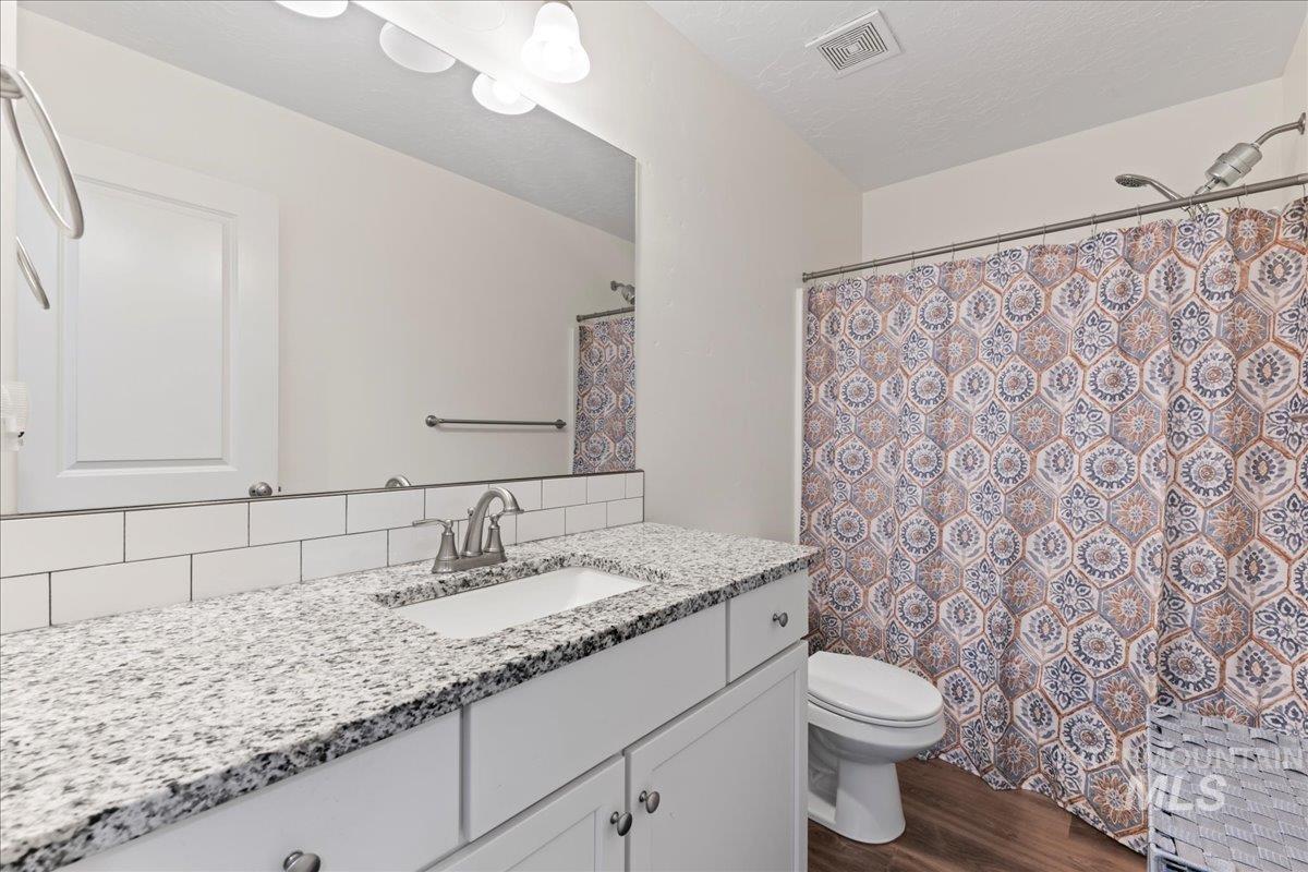 142 Dovetail Dr