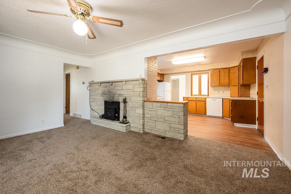 1716 E Lincoln Ave.