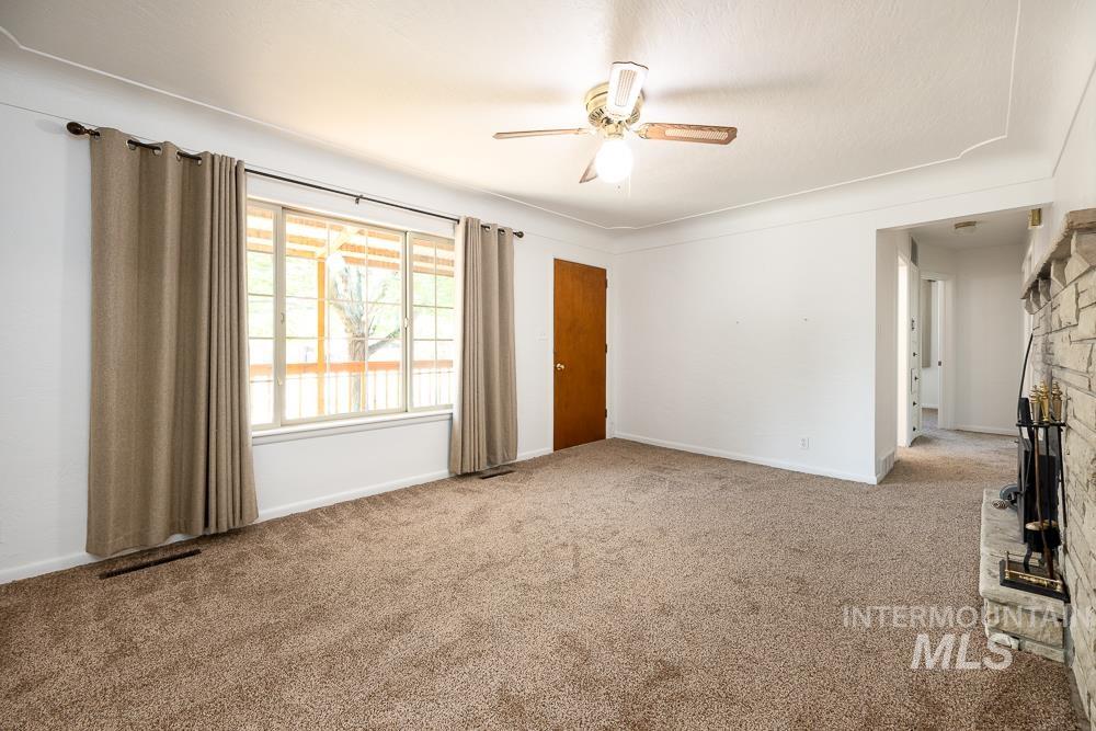 1716 E Lincoln Ave.