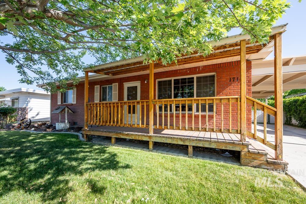 1716 E Lincoln Ave.