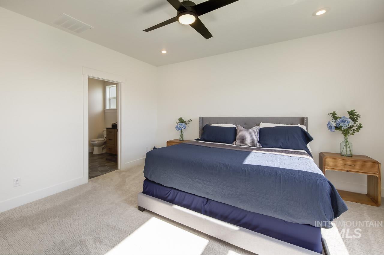 1950 N Meadow Wood Ave