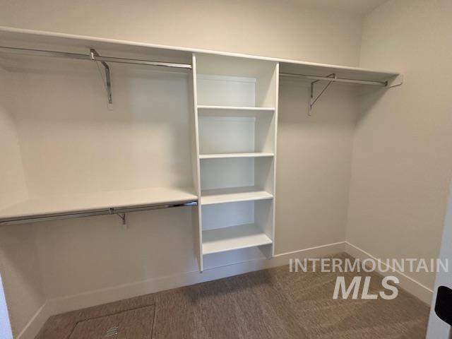 1950 N Meadow Wood Ave