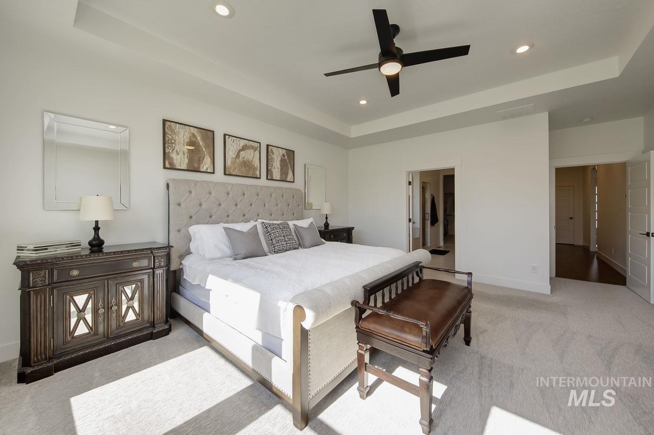 1950 N Meadow Wood Ave