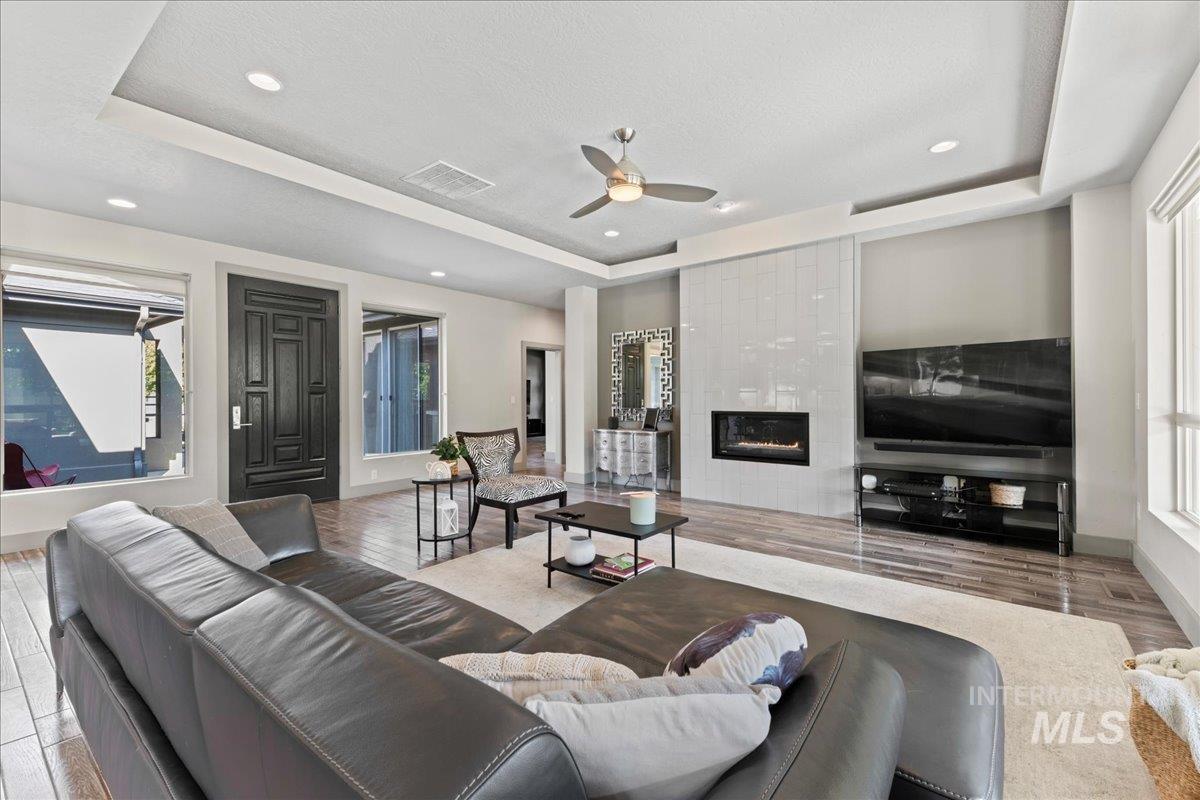 9609 W Red Berry Ct