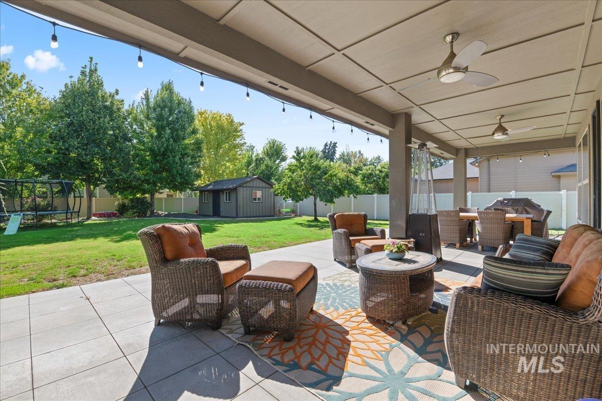 9609 W Red Berry Ct