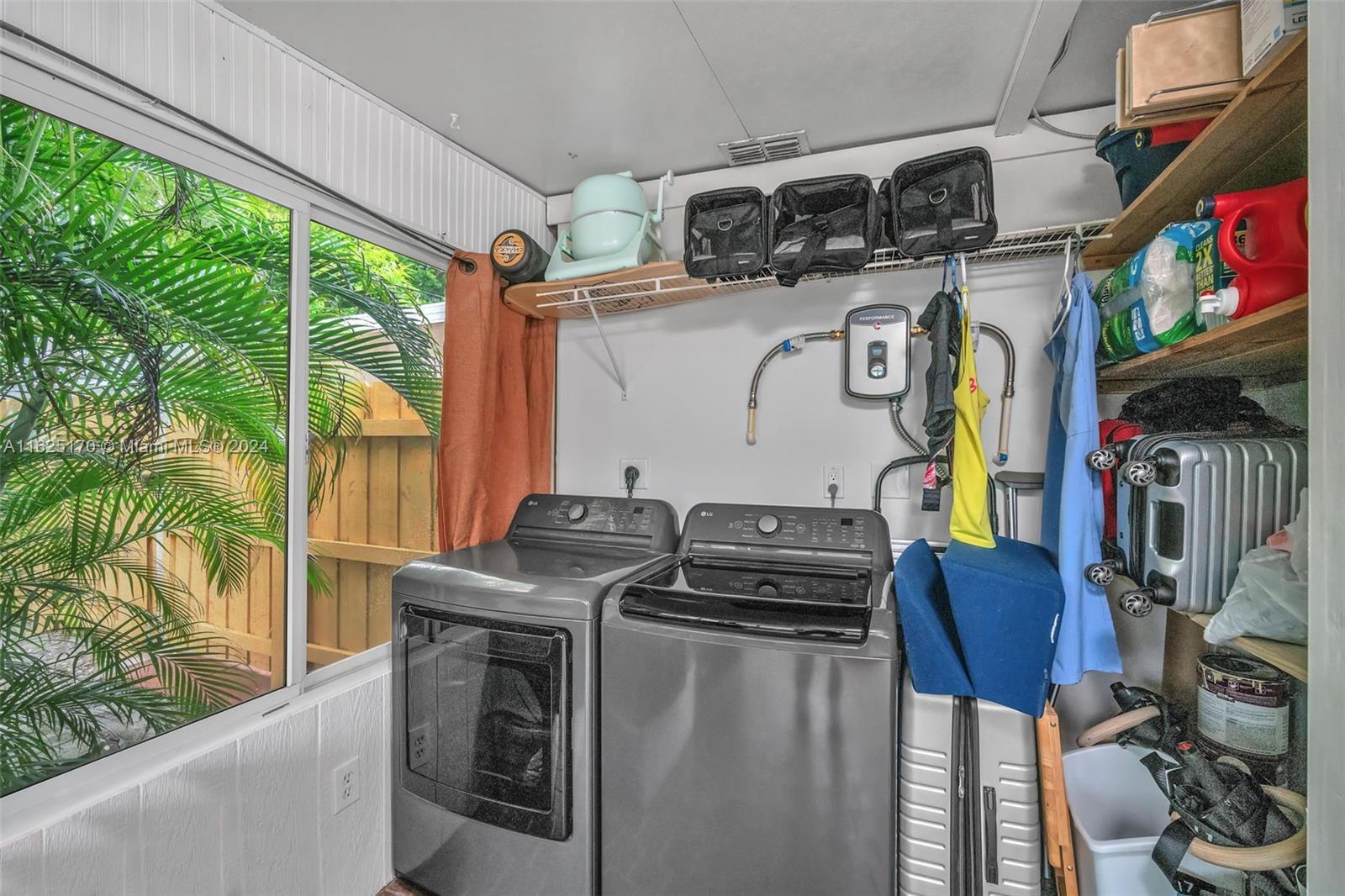 1230 SW 29th St