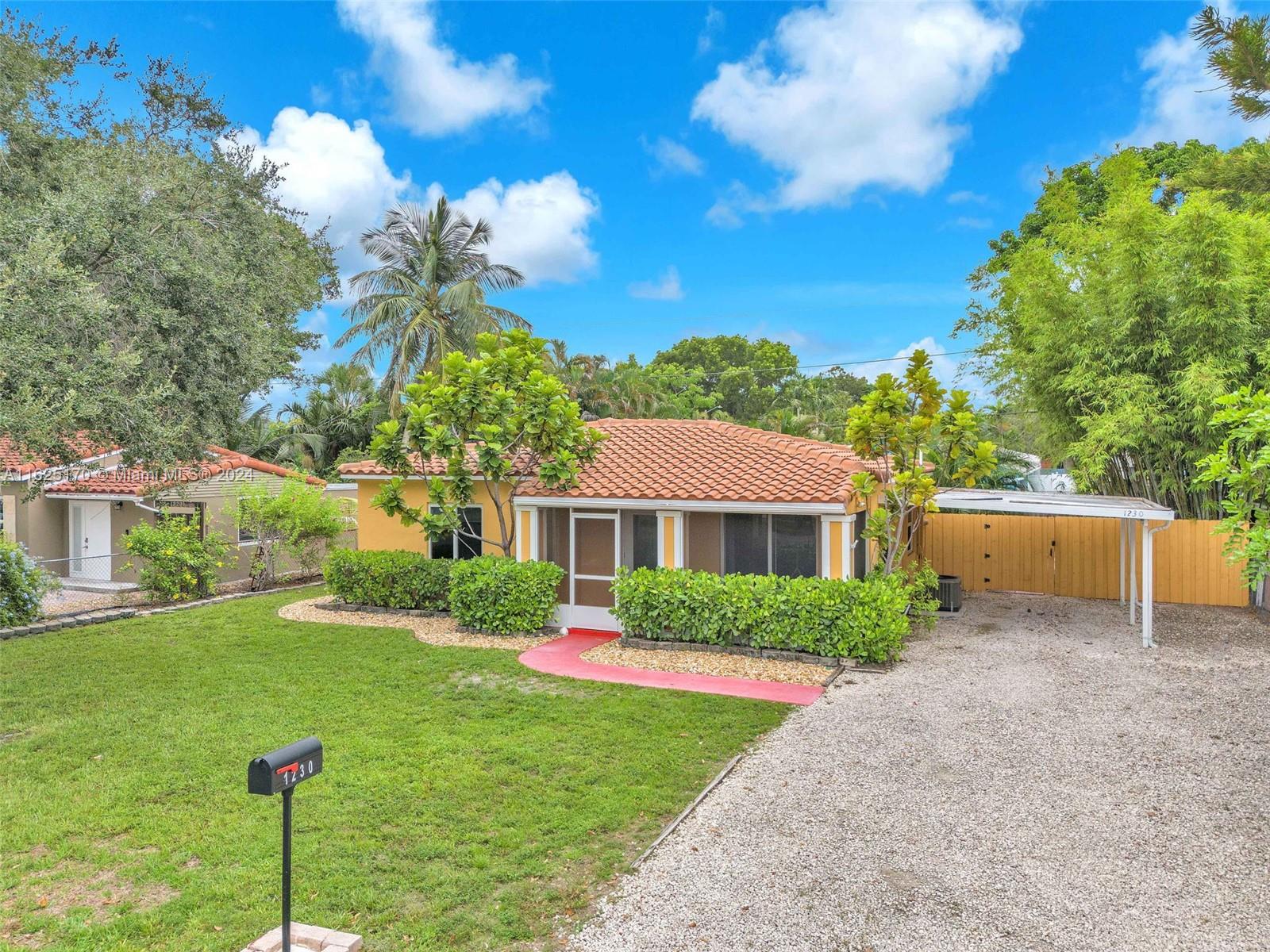 1230 SW 29th St