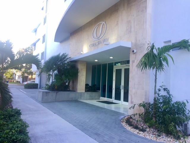 1401 SW 22nd St # 803